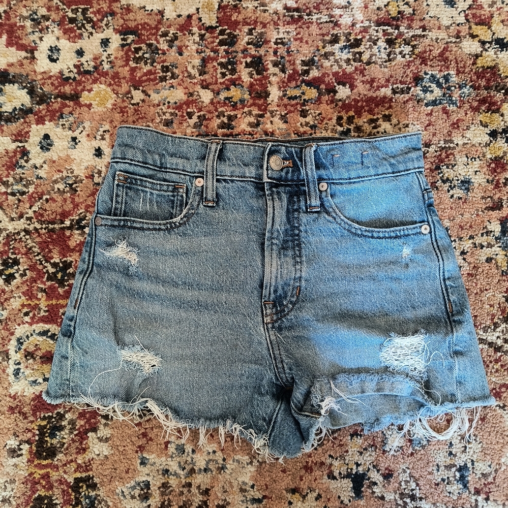 Madewell "The Perfect Jean Short"